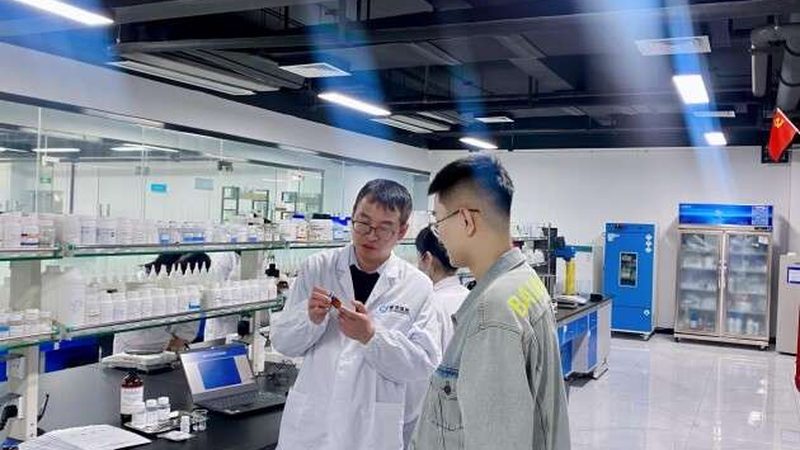 揭秘生物科技护肤品：成分背后的科学奥秘**